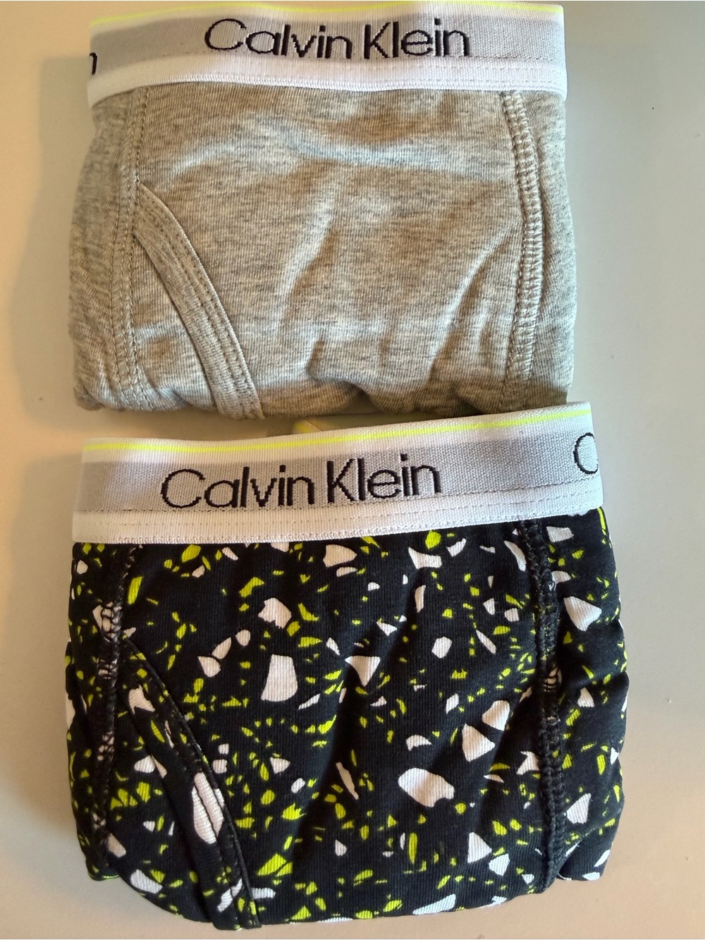 Calvin Klein Kids 2-Pack Briefs in Gray and Black with Lime Accent